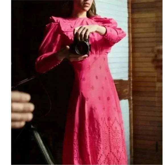 New with tags zara Pink Eyelet Embroidered maxi Dress in size small - Picture 9 of 12